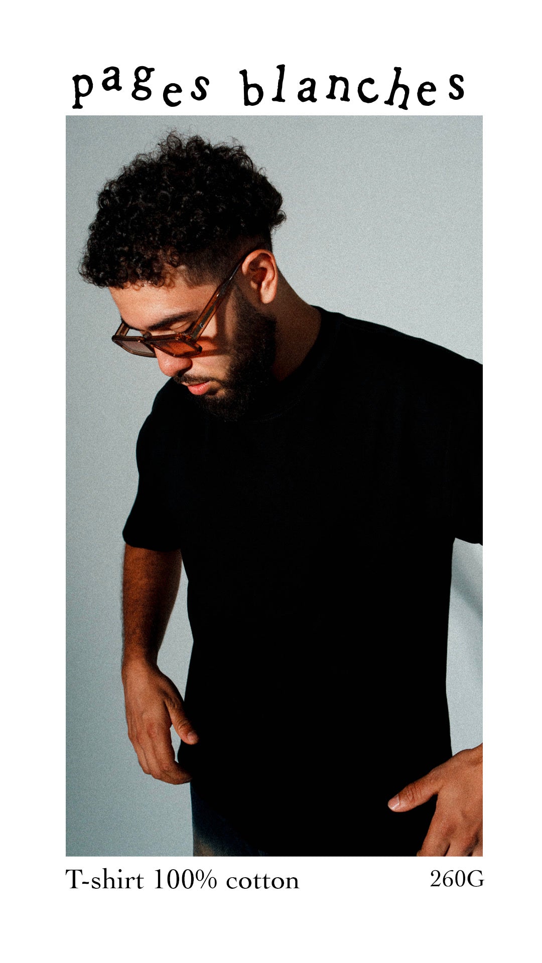 T-shirt noir pages blanches, en studio, 100% cotton 260G